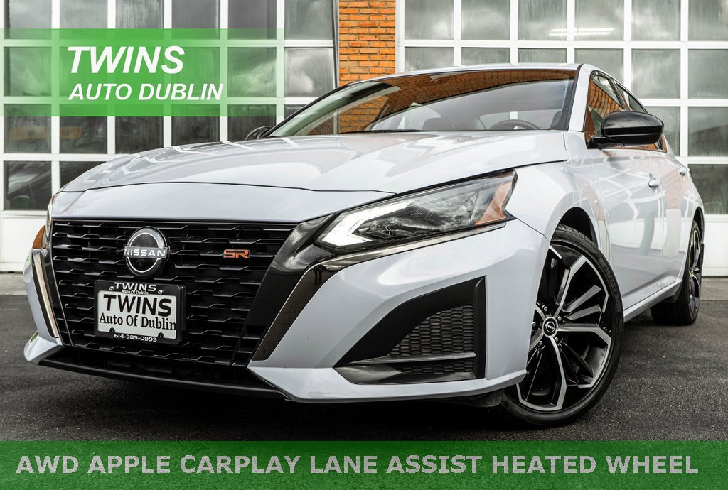 Used 2024 Nissan Altima 2.5 SR image 1