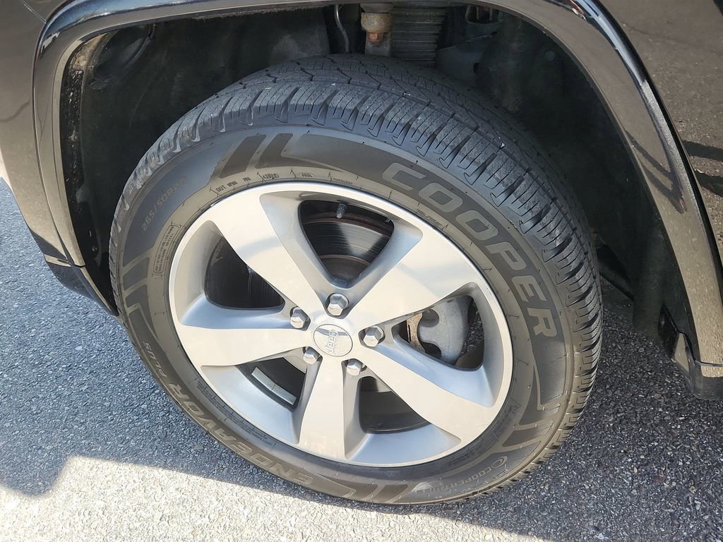 Used 2014 Jeep Grand Cherokee Overland image 20