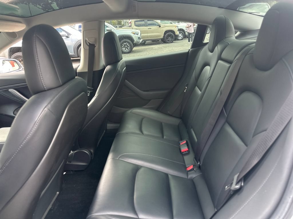 Used 2019 Tesla Model 3 Standard Range RWD image 14