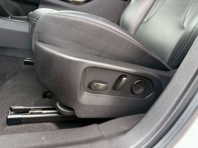 Used 2024 Buick Envision Preferred AWD/4WD image 18