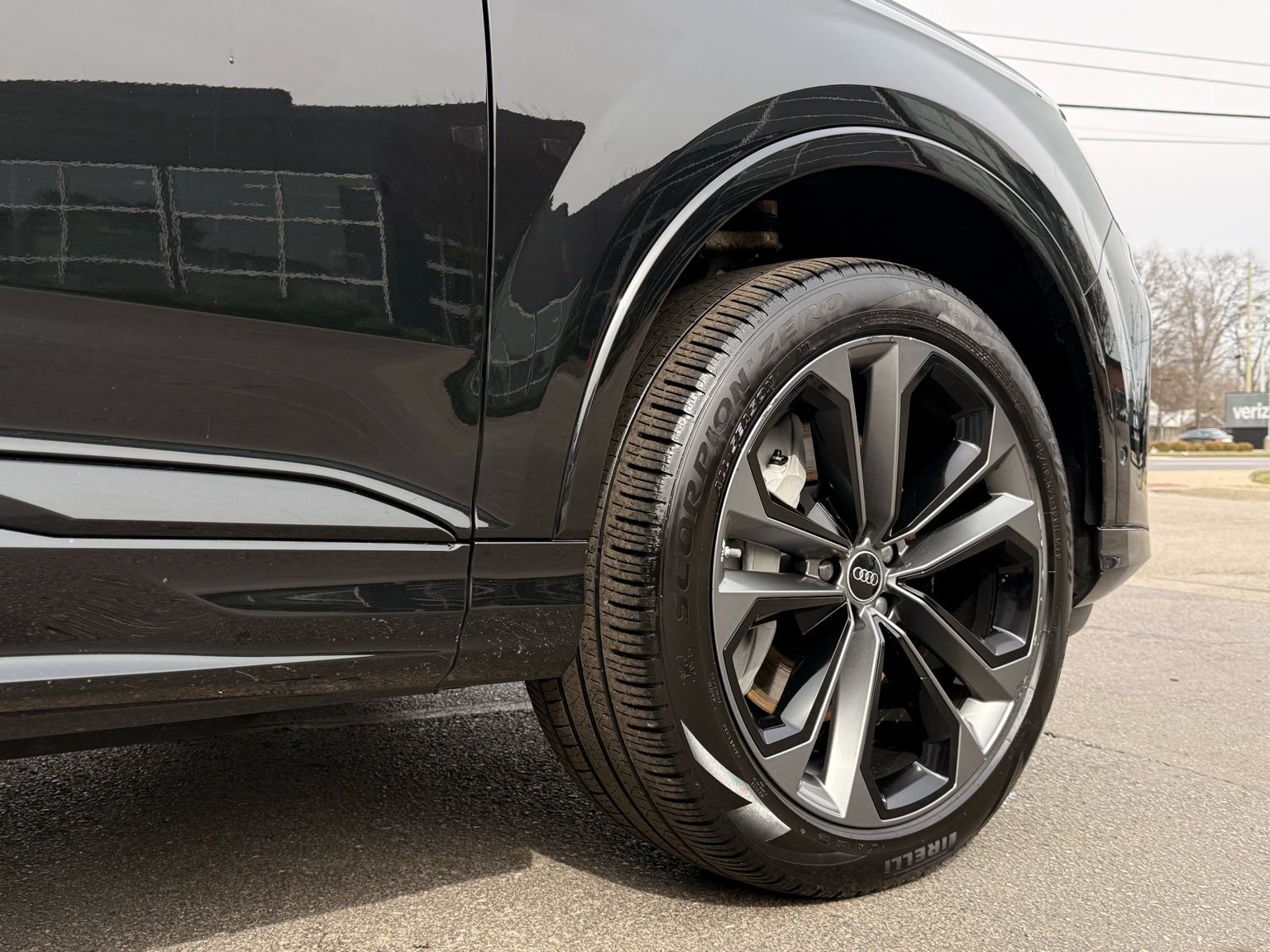 Used 2025 Audi Q7 3.0T Premium Plus w/ Premium Plus Package image 12