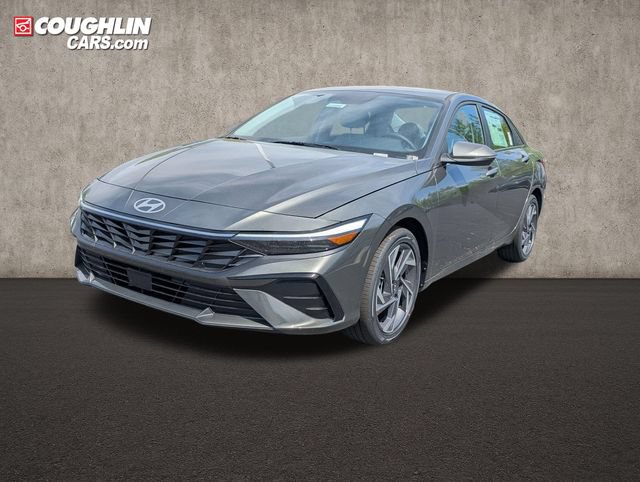 New 2026 Hyundai Elantra Limited FWD image 3