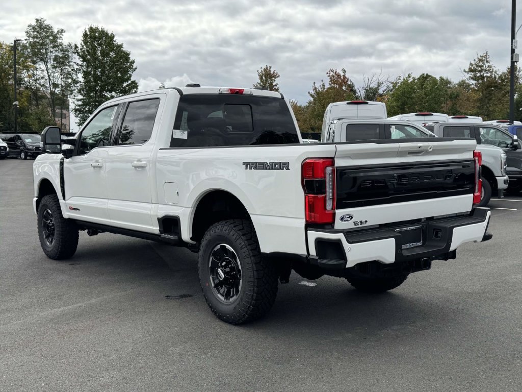 New 2027 Ford F350 Platinum w/ Tremor Off-Road Package AWD/4WD image 5