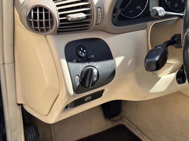 Used 2007 Mercedes-Benz C 280 Sedan image 14