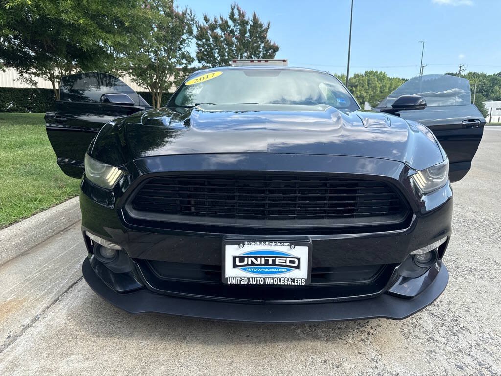 Used 2017 Ford Mustang GT Premium w/ Equipment Group 401A RWD image 9