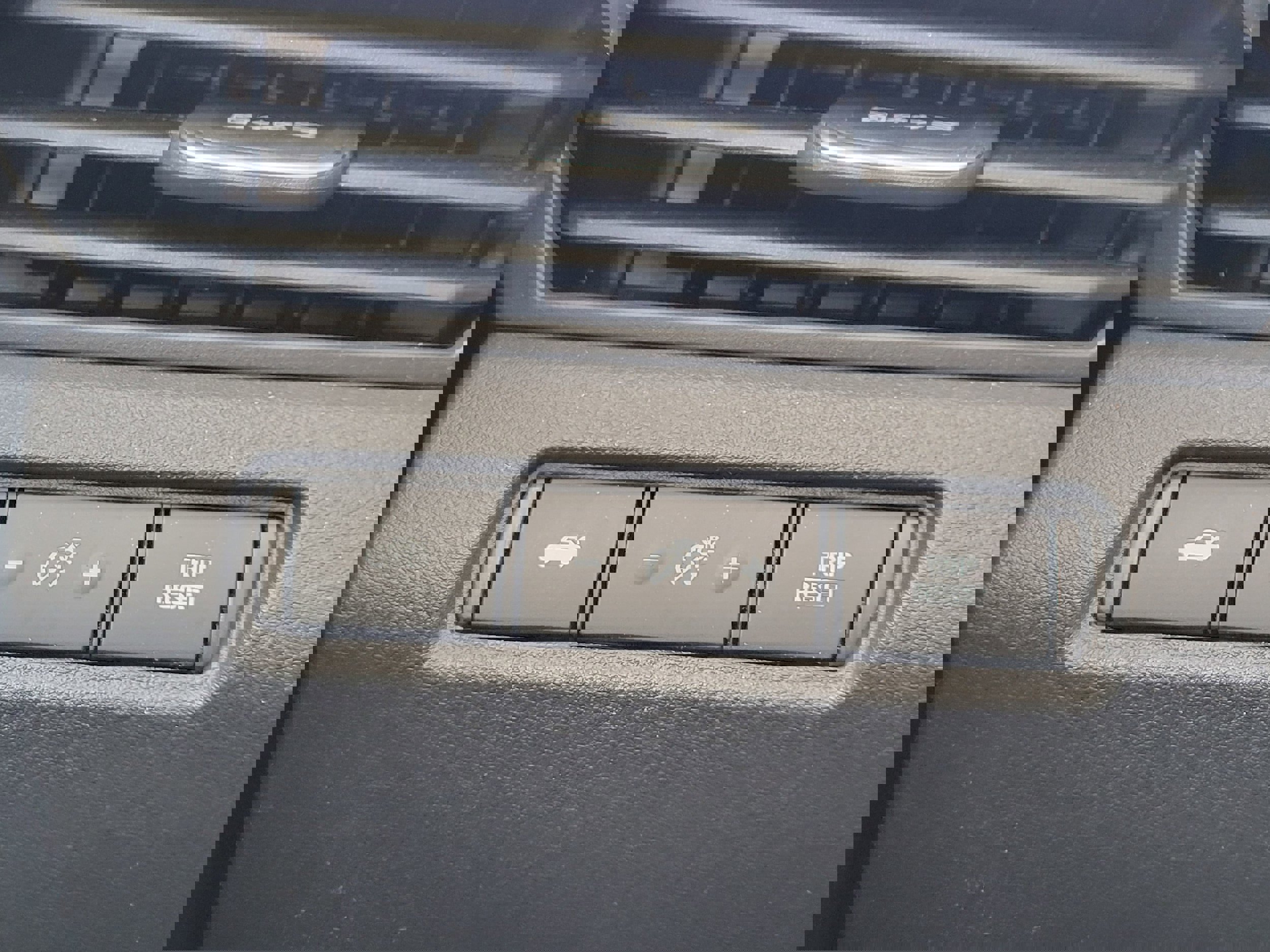 Used 2025 Nissan Altima 2.5 S image 17