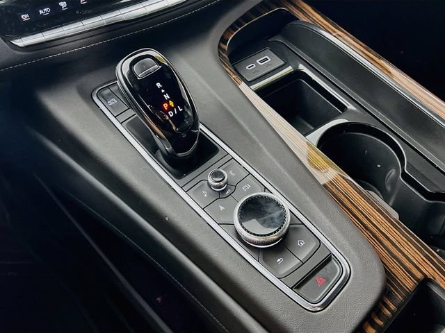Used 2023 Cadillac Escalade Premium Luxury w/ LPO, Floor Liner Package AWD/4WD image 23