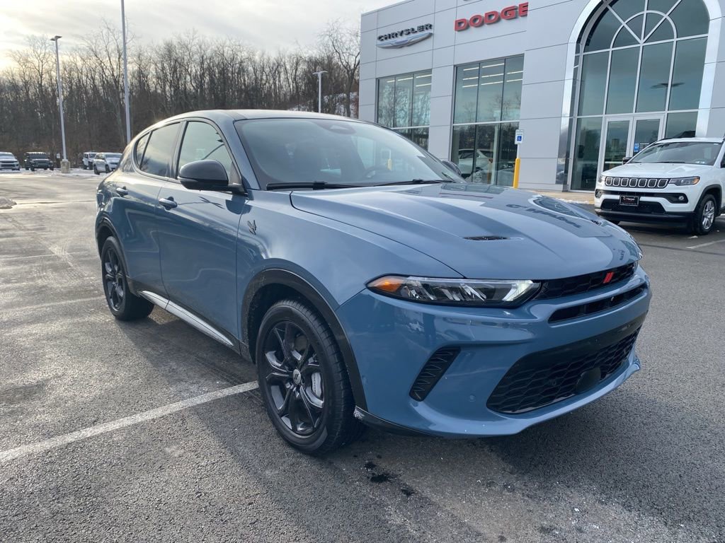 Used 2024 Dodge Hornet R/T Plus w/ Tech Pack Plus w/o Parking