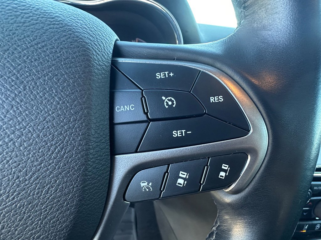 Used 2021 Jeep Grand Cherokee Limited w/ Quick Order Package 28K 80th image 16