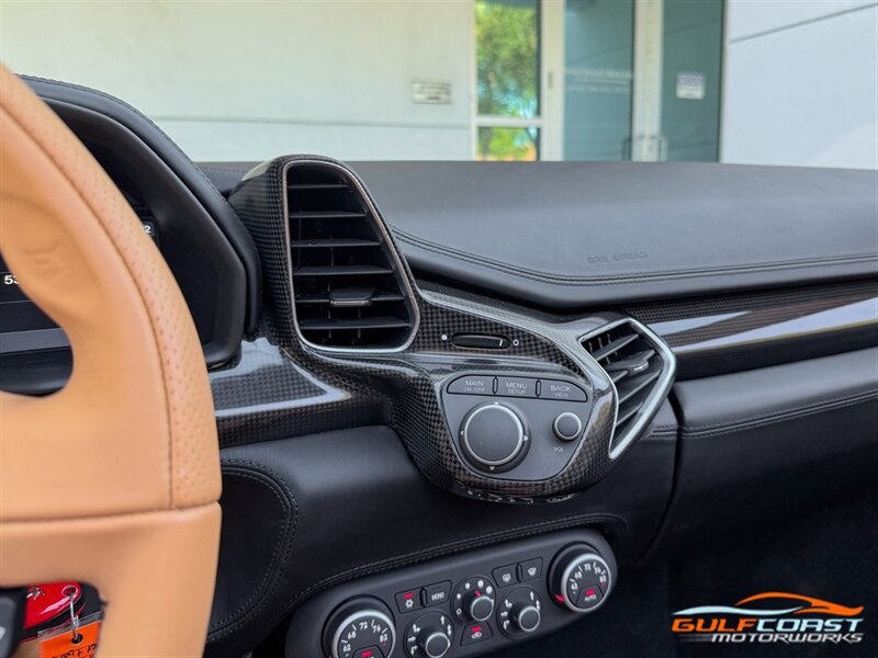 Used 2014 Ferrari 458 Spider RWD image 15