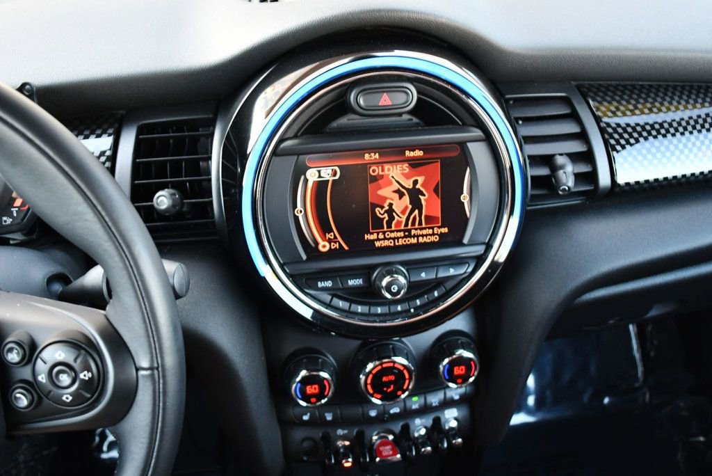 Used 2018 MINI Cooper S image 64