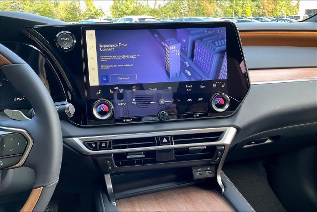 New 2026 Lexus RX 350 w/ Convenience Package AWD/4WD image 7