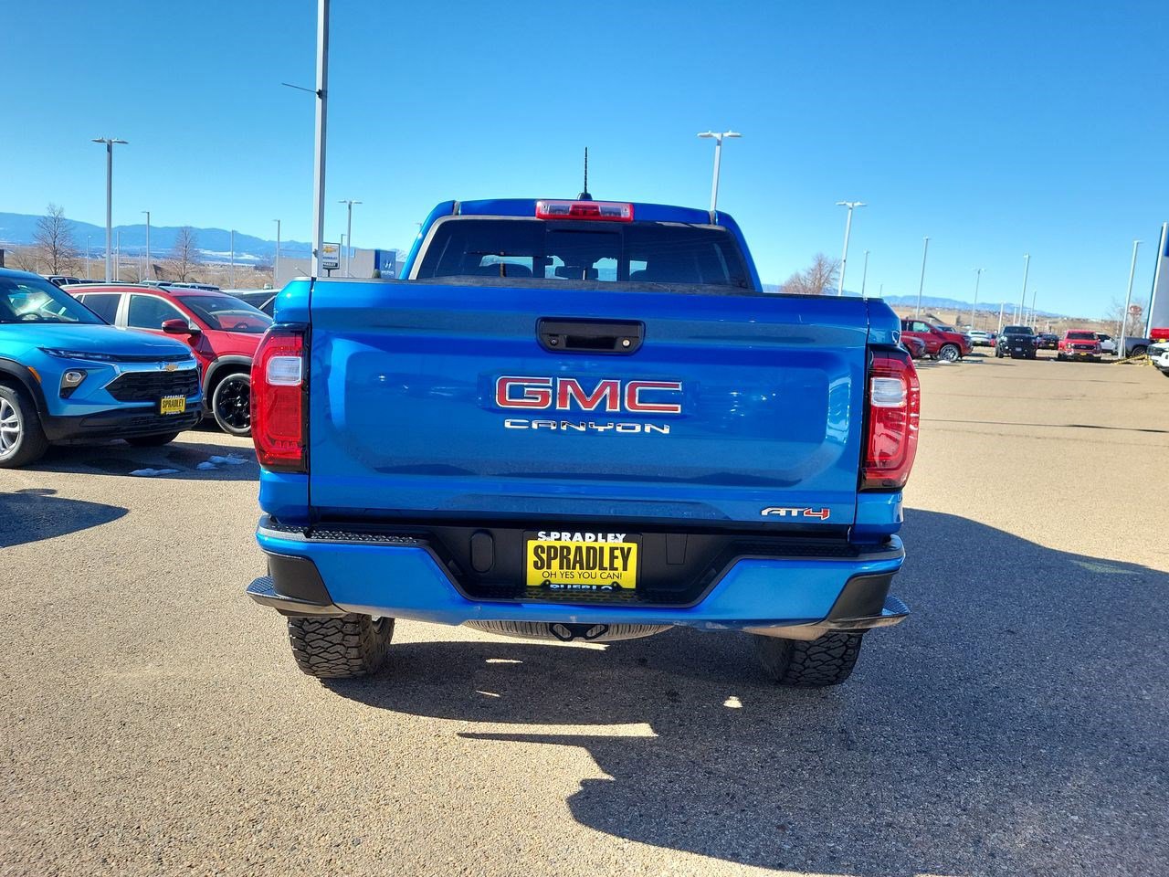 Used 2023 GMC Canyon AT4 image 7