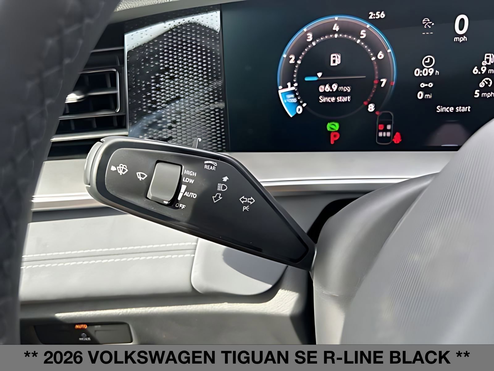 New 2026 Volkswagen Tiguan SE R-Line AWD/4WD image 21