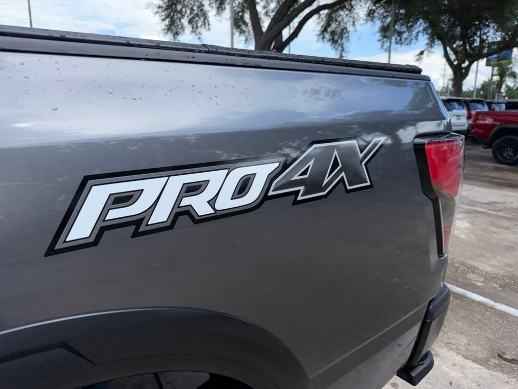 Used 2024 Nissan Titan PRO-4X AWD/4WD image 17