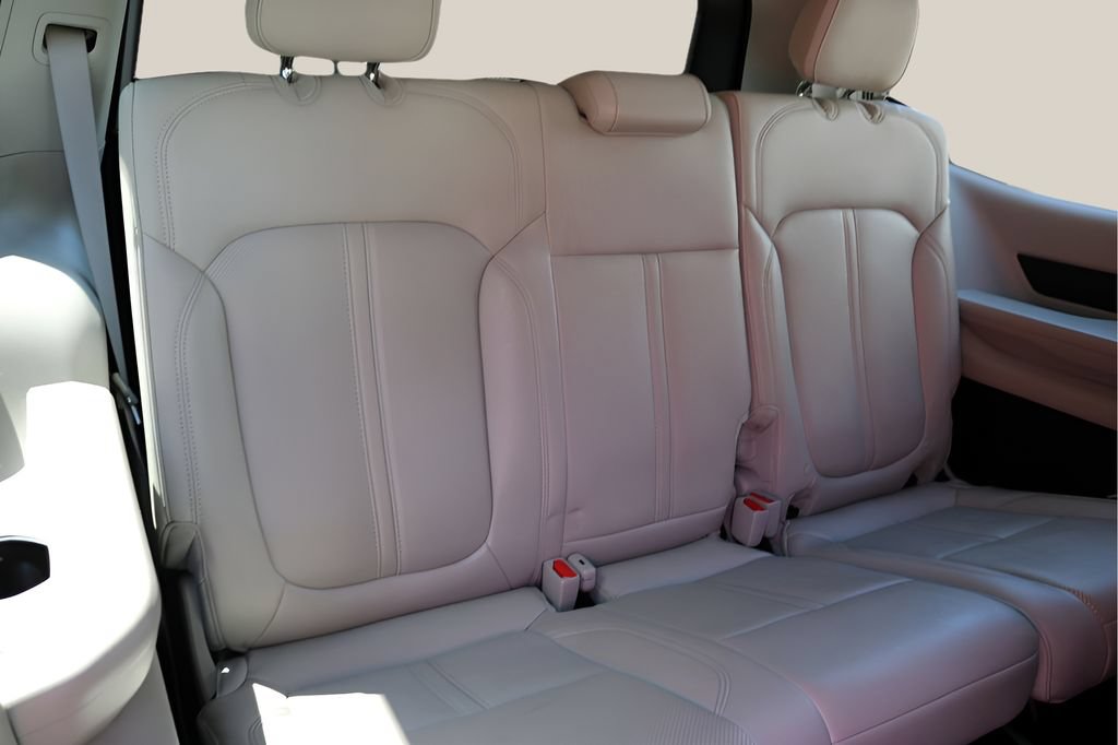 Used 2024 Jeep Wagoneer 2WD w/ Premium Group I image 22