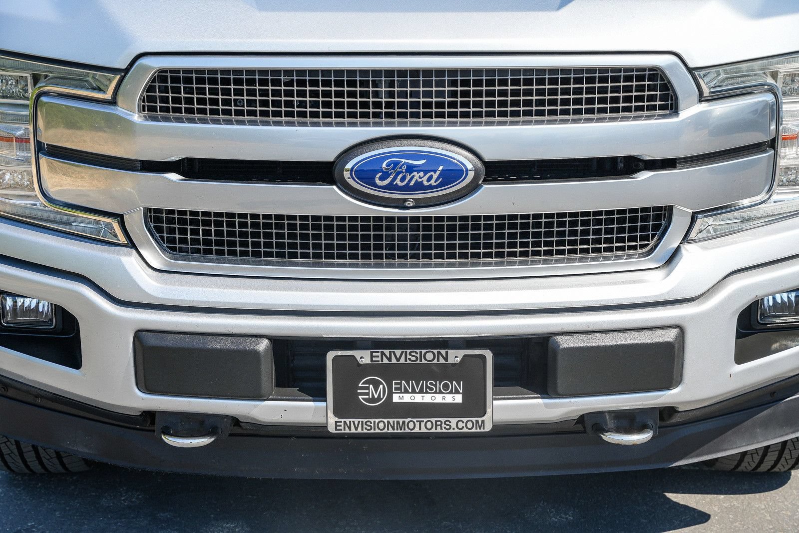 Used 2018 Ford F150 Platinum w/ Equipment Group 701A Luxury AWD/4WD image 7