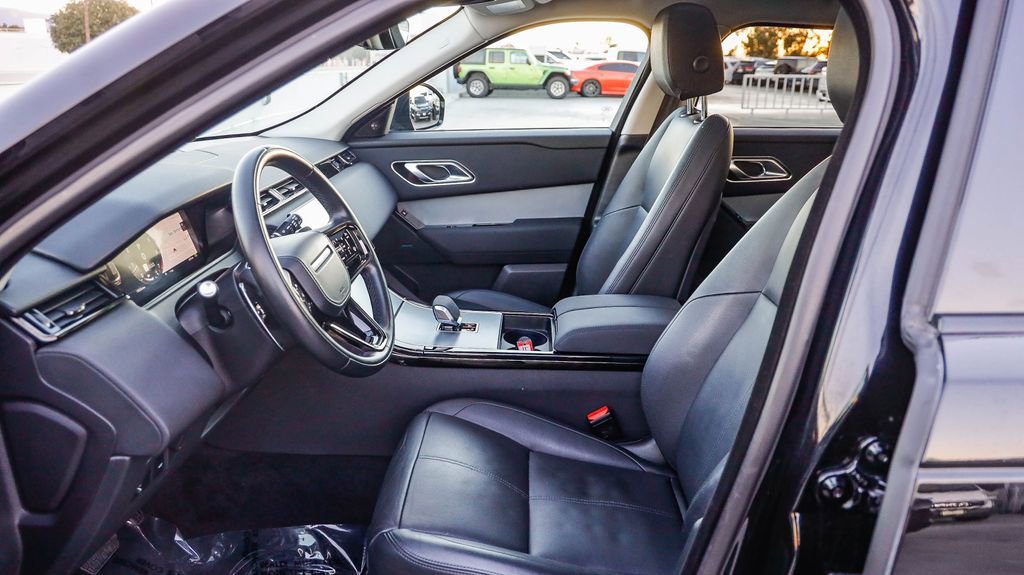 Used 2024 Land Rover Range Rover Velar S image 21