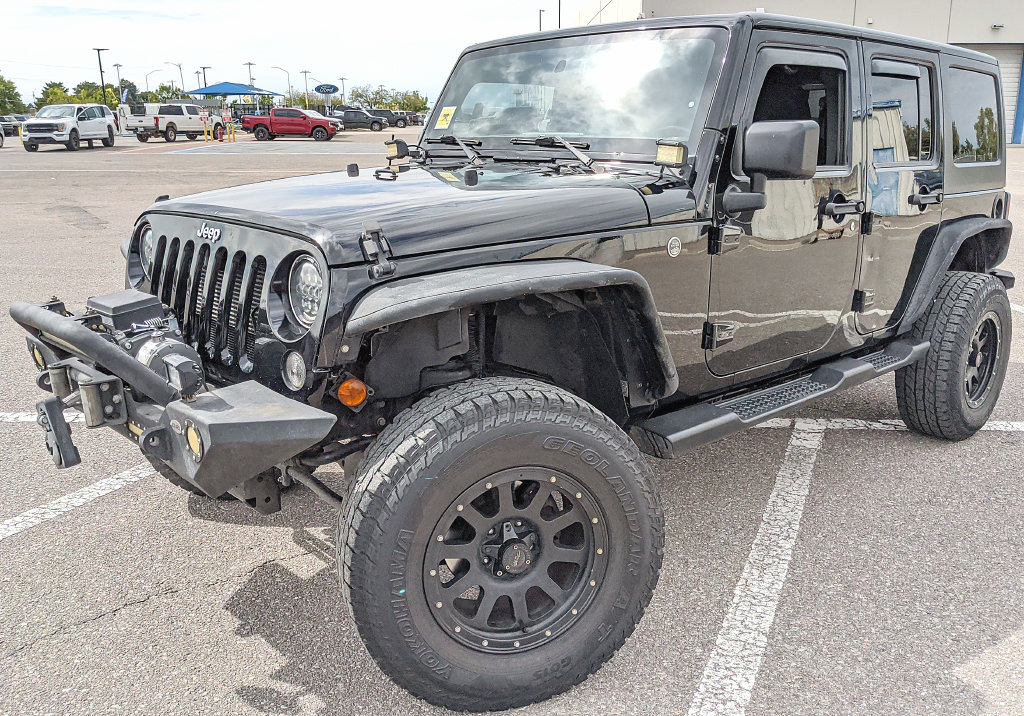 Used 2017 Jeep Wrangler Unlimited Sport w/ Quick Order Package 24S AWD/4WD image 6