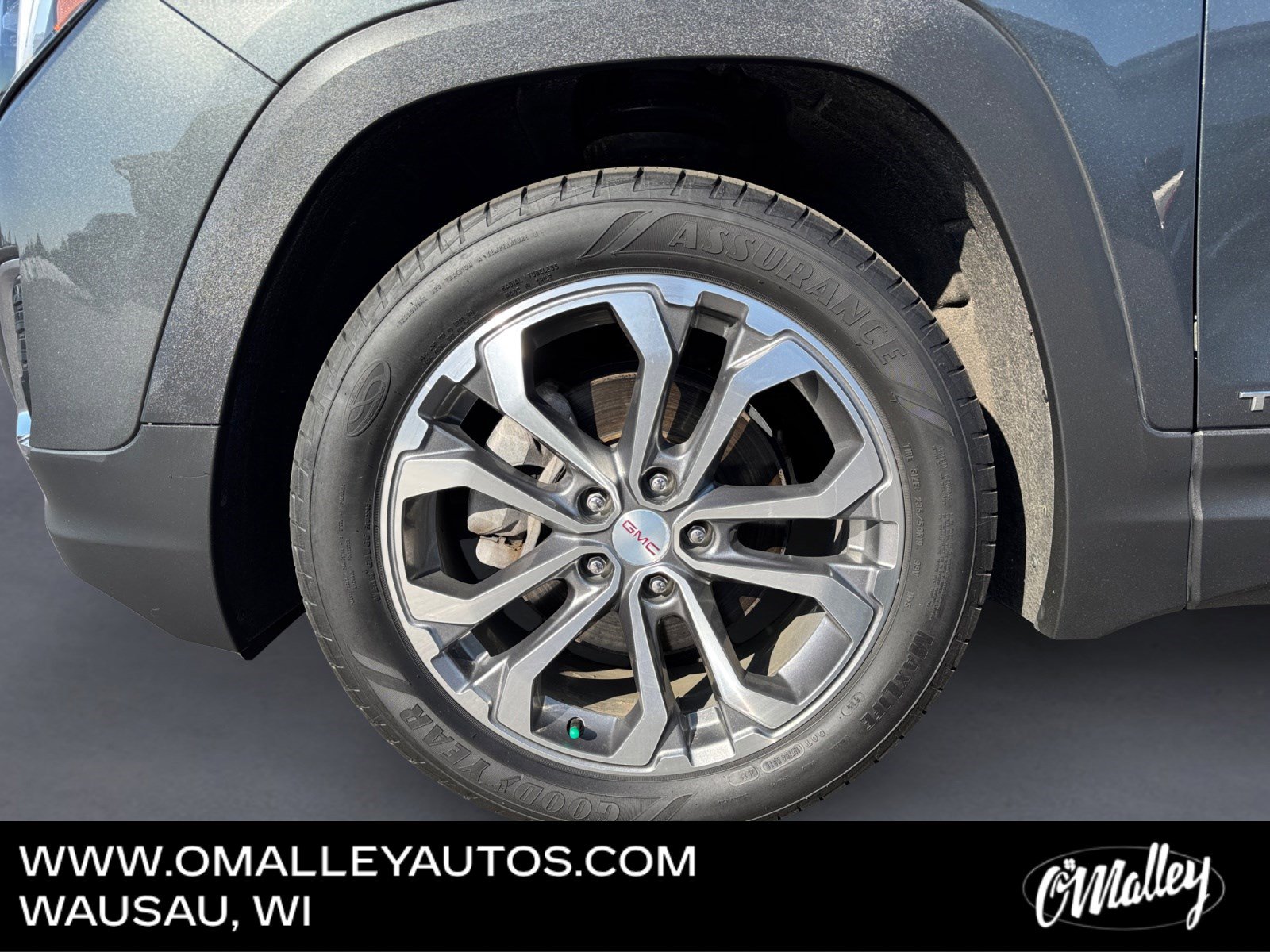 Used 2020 GMC Terrain SLT w/ Preferred Package image 9