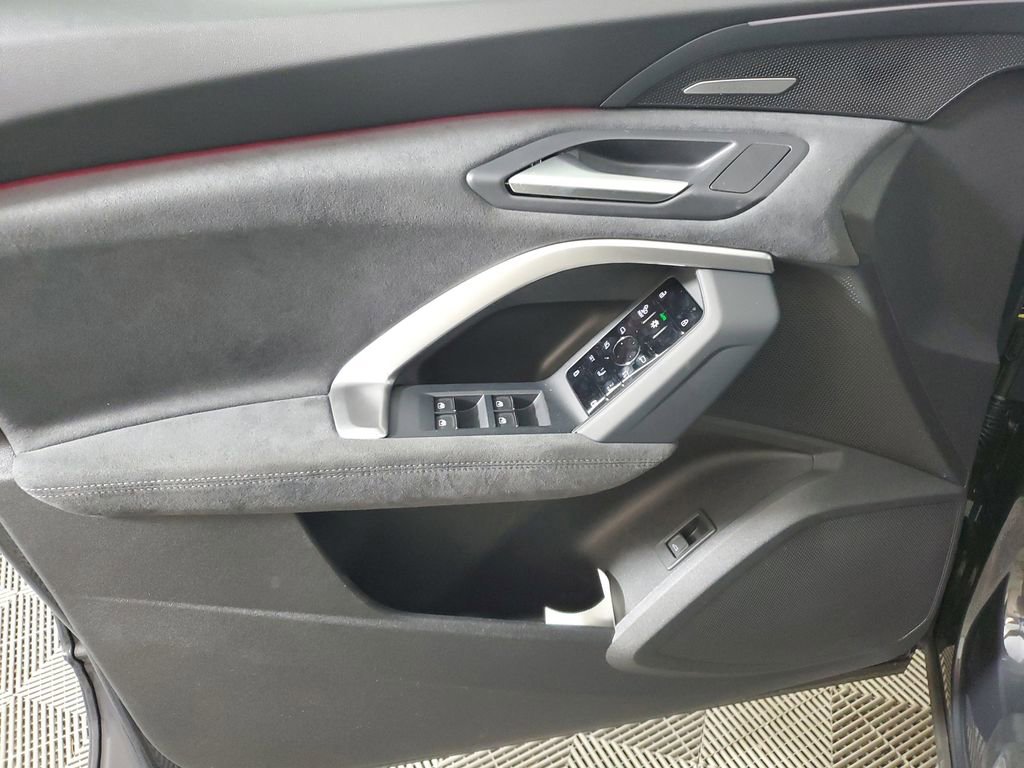 New 2026 Audi SQ5 Premium Plus AWD/4WD image 17