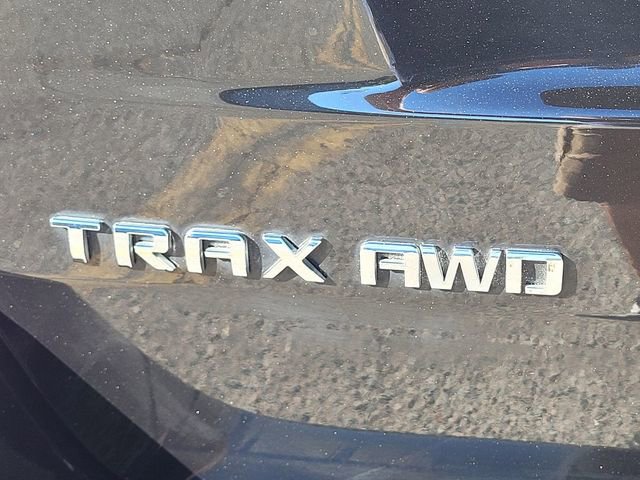Used 2018 Chevrolet Trax Premier w/ Midnight Edition image 10