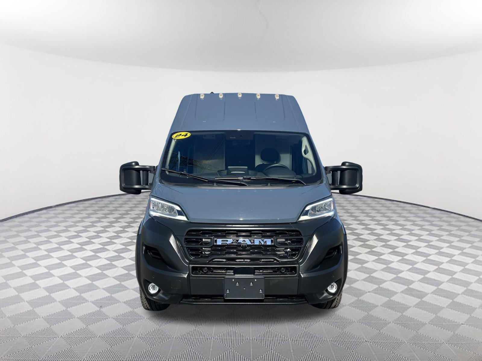 Used 2024 RAM ProMaster 3500 image 2