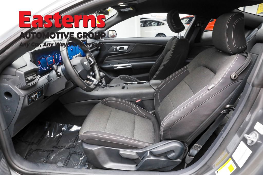Used 2024 Ford Mustang Coupe image 14