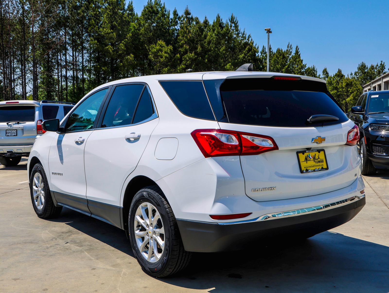 Used 2021 Chevrolet Equinox LT FWD image 5
