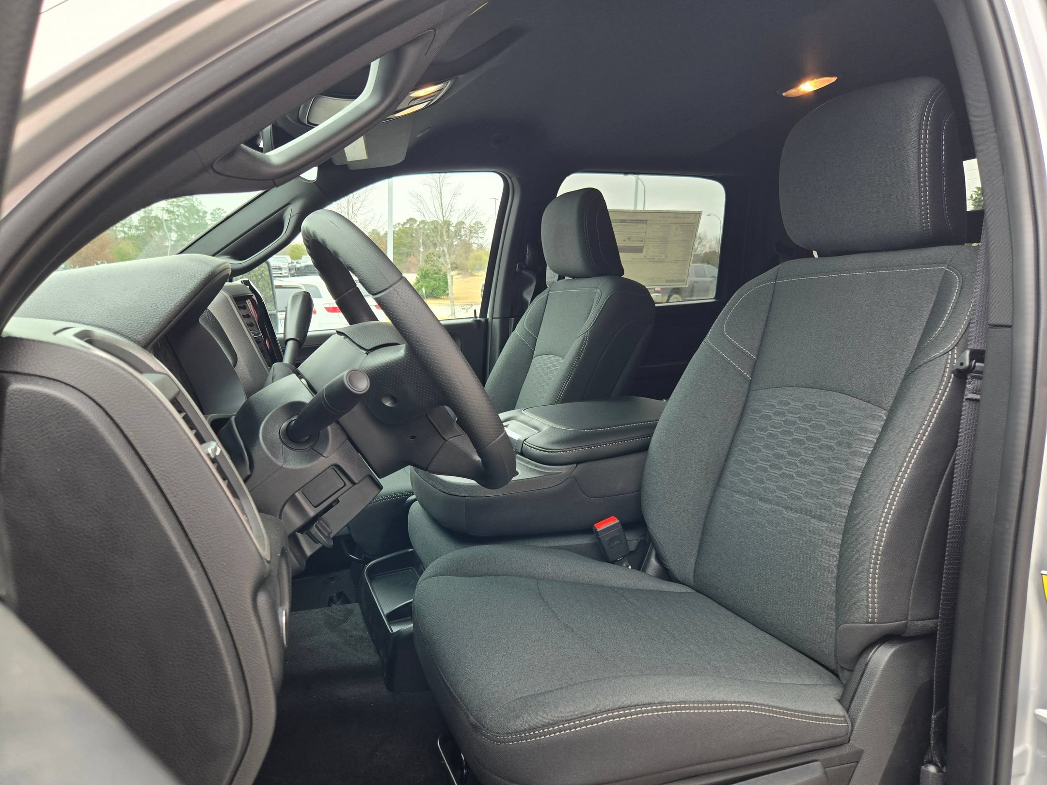 New 2026 RAM 2500 Tradesman AWD/4WD image 23