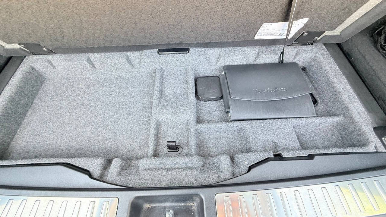 Used 2014 Mercedes-Benz GL 550 4MATIC image 53