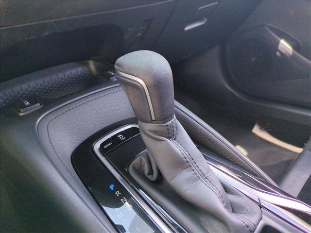 Certified 2020 Toyota Corolla XSE FWD image 12