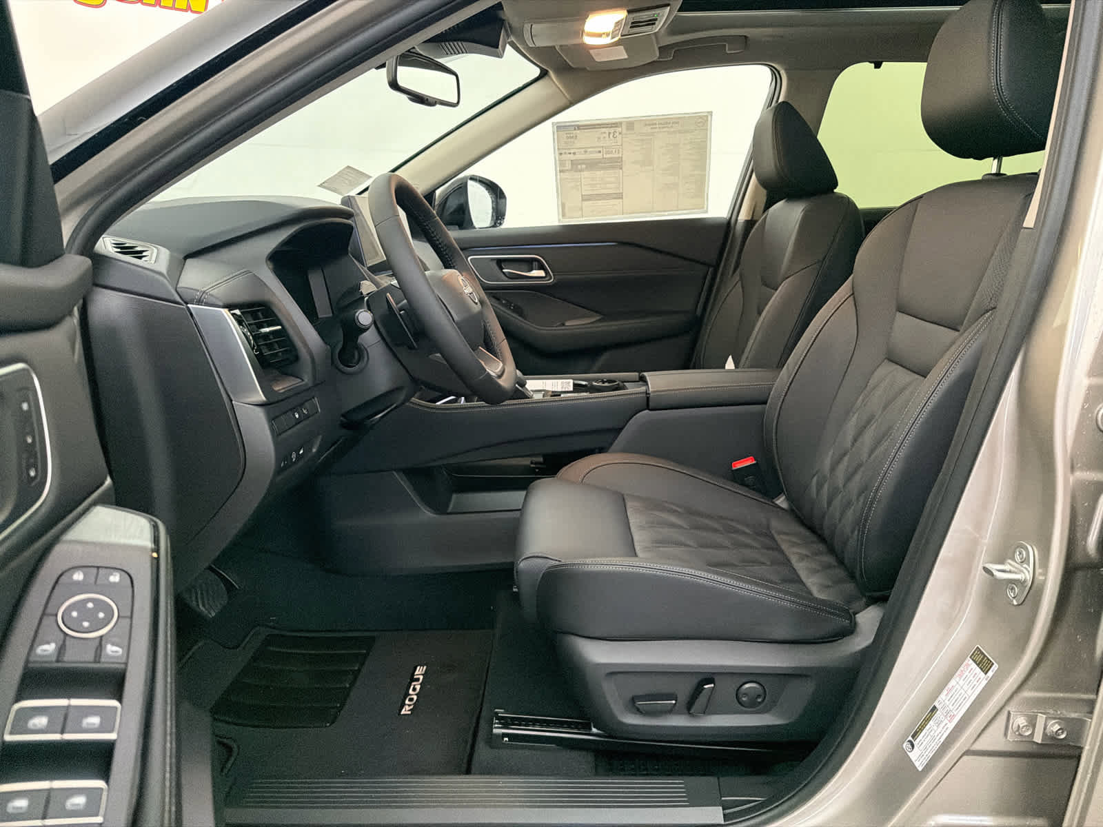 New 2026 Nissan Rogue Platinum w/ Tech Package image 14