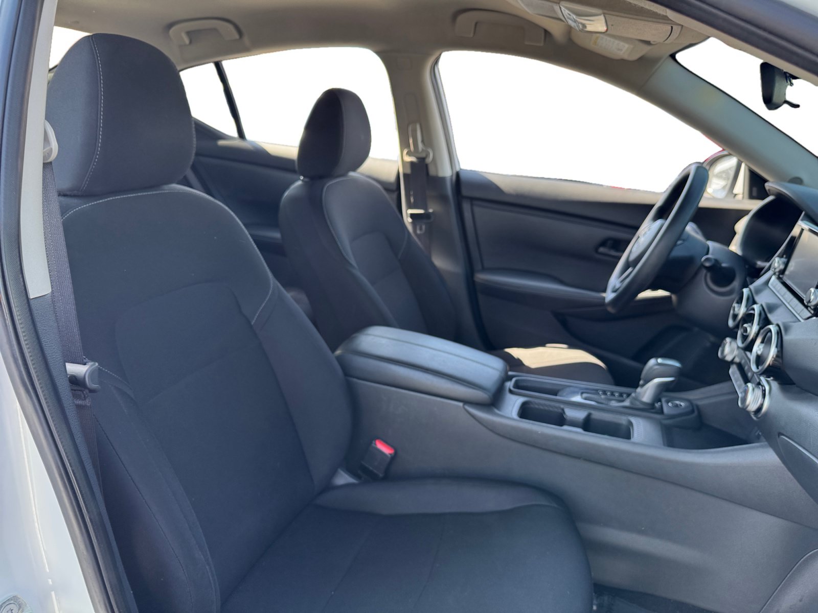 Used 2025 Nissan Sentra S FWD image 15