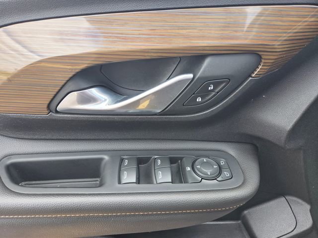 Used 2020 GMC Terrain SLE w/ Driver Convenience Package FWD image 14