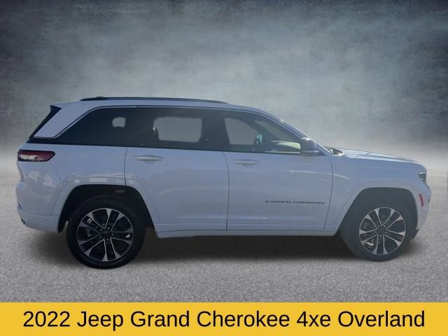 Used 2022 Jeep Grand Cherokee Overland image 2