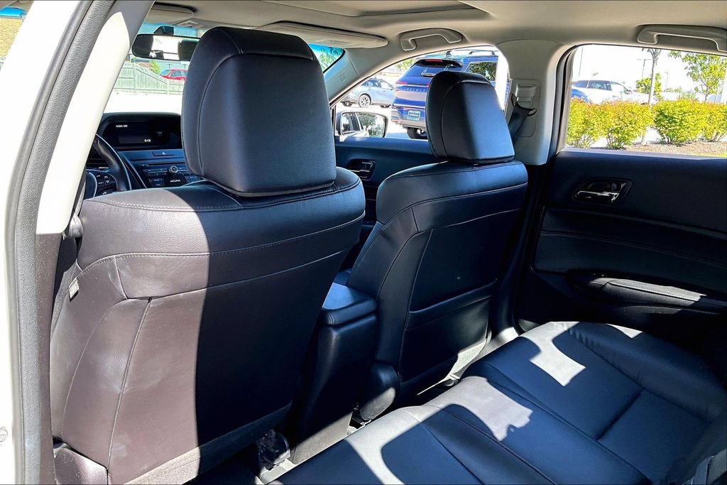 Used 2016 Acura ILX FWD image 31