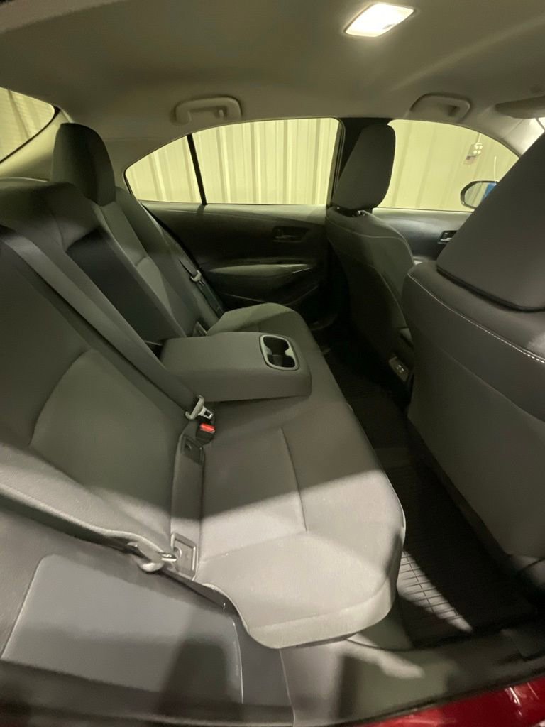 Used 2026 Toyota Corolla LE w/ LE Premium Package image 12