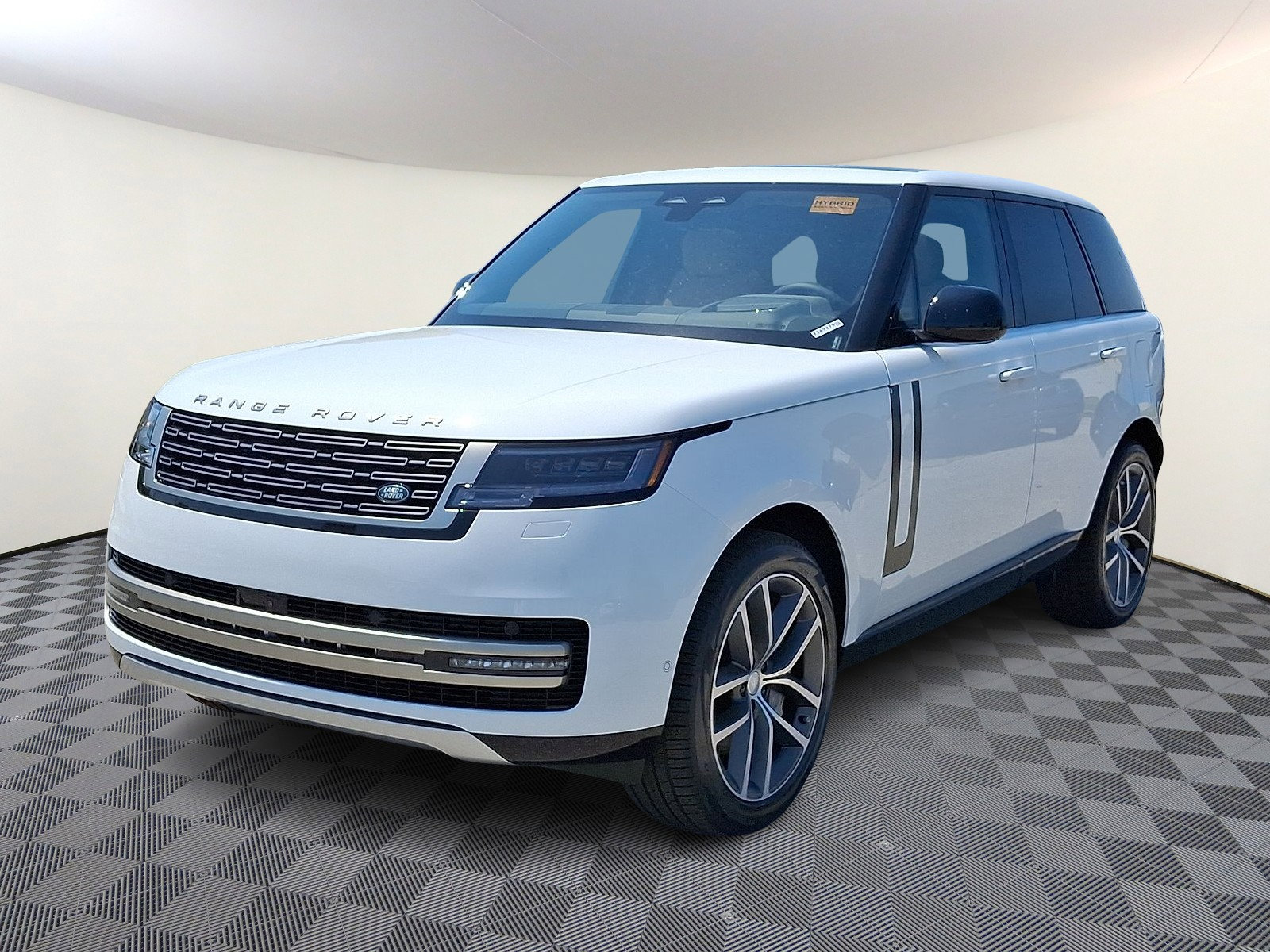 New 2025 Land Rover Range Rover SE