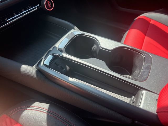 Used 2024 Chevrolet Equinox EV RS image 22