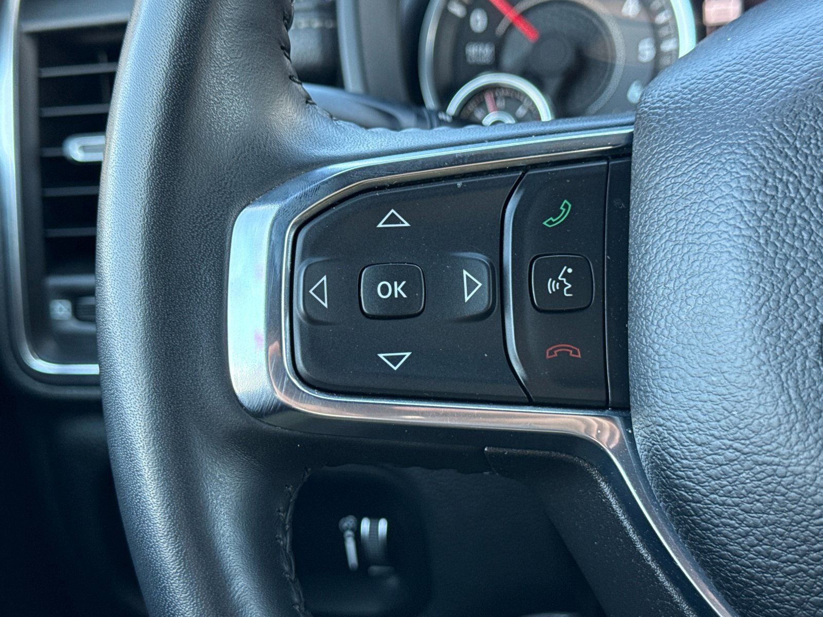 Used 2024 RAM 1500 Laramie image 26