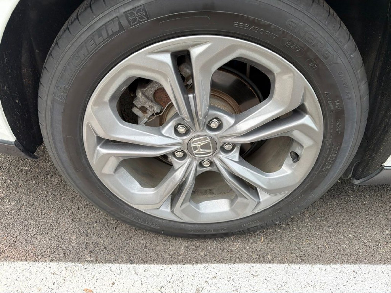 Used 2024 Honda Accord EX image 10