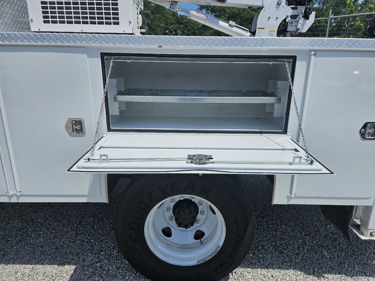 Used 2022 Ford F650 2WD Regular Cab Super Duty image 14