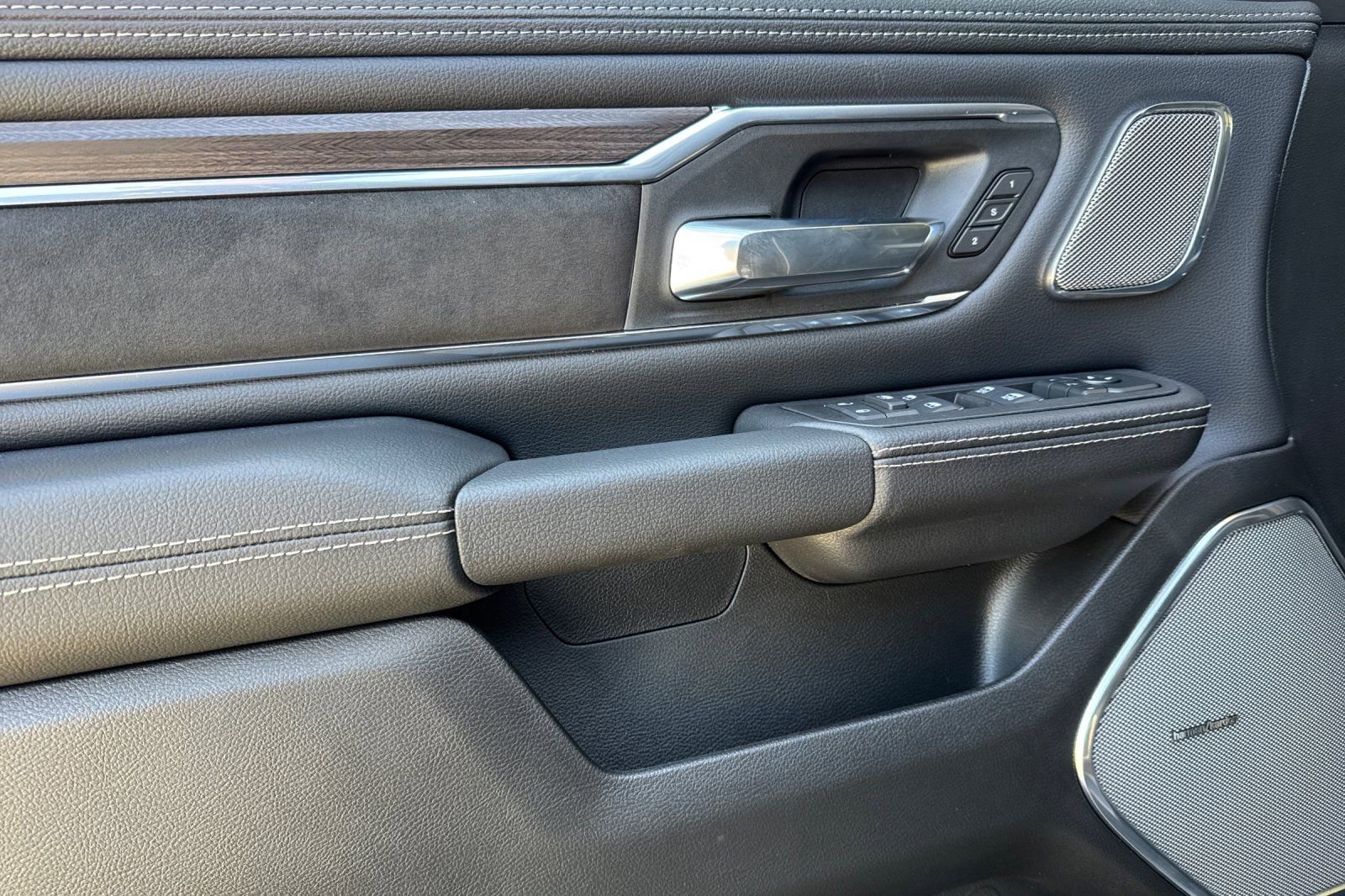 New 2026 RAM 1500 Laramie w/ Night Edition image 10