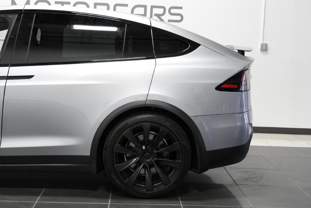 Used 2024 Tesla Model X AWD/4WD image 13