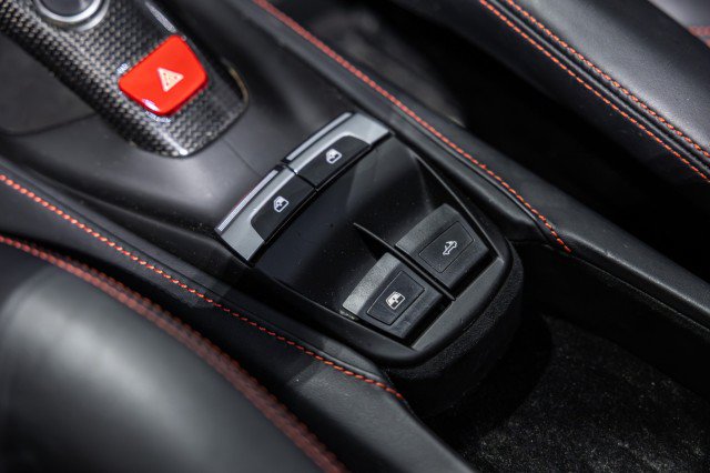 Used 2018 Ferrari 488 Spider RWD image 44