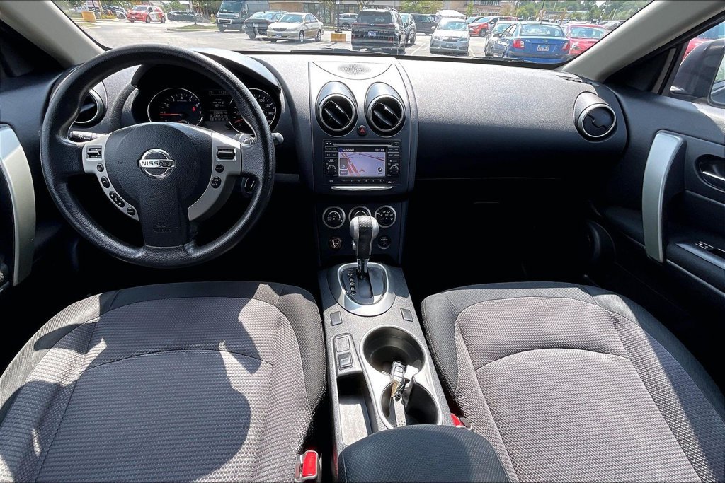 Used 2013 Nissan Rogue SV w/ Premium Pkg AWD/4WD image 18