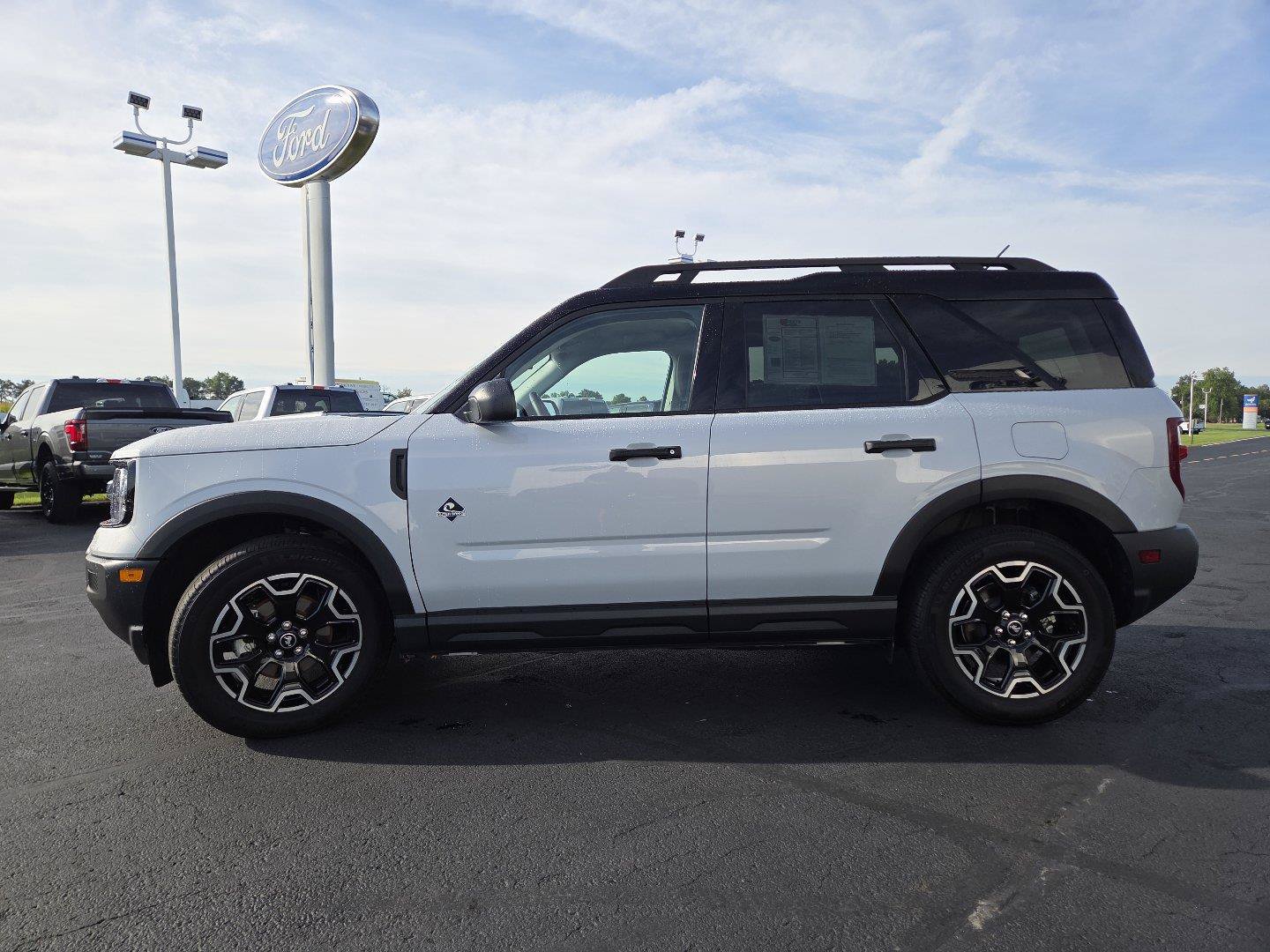 Used 2026 Ford Bronco Sport Outer Banks AWD/4WD image 10