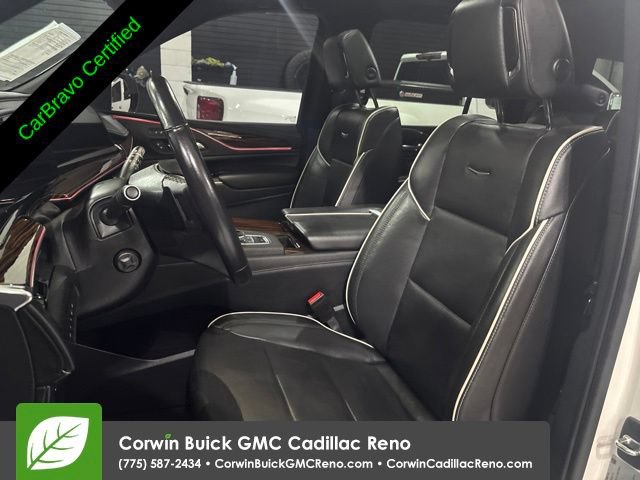 Used 2021 Cadillac Escalade Premium Luxury AWD/4WD image 14