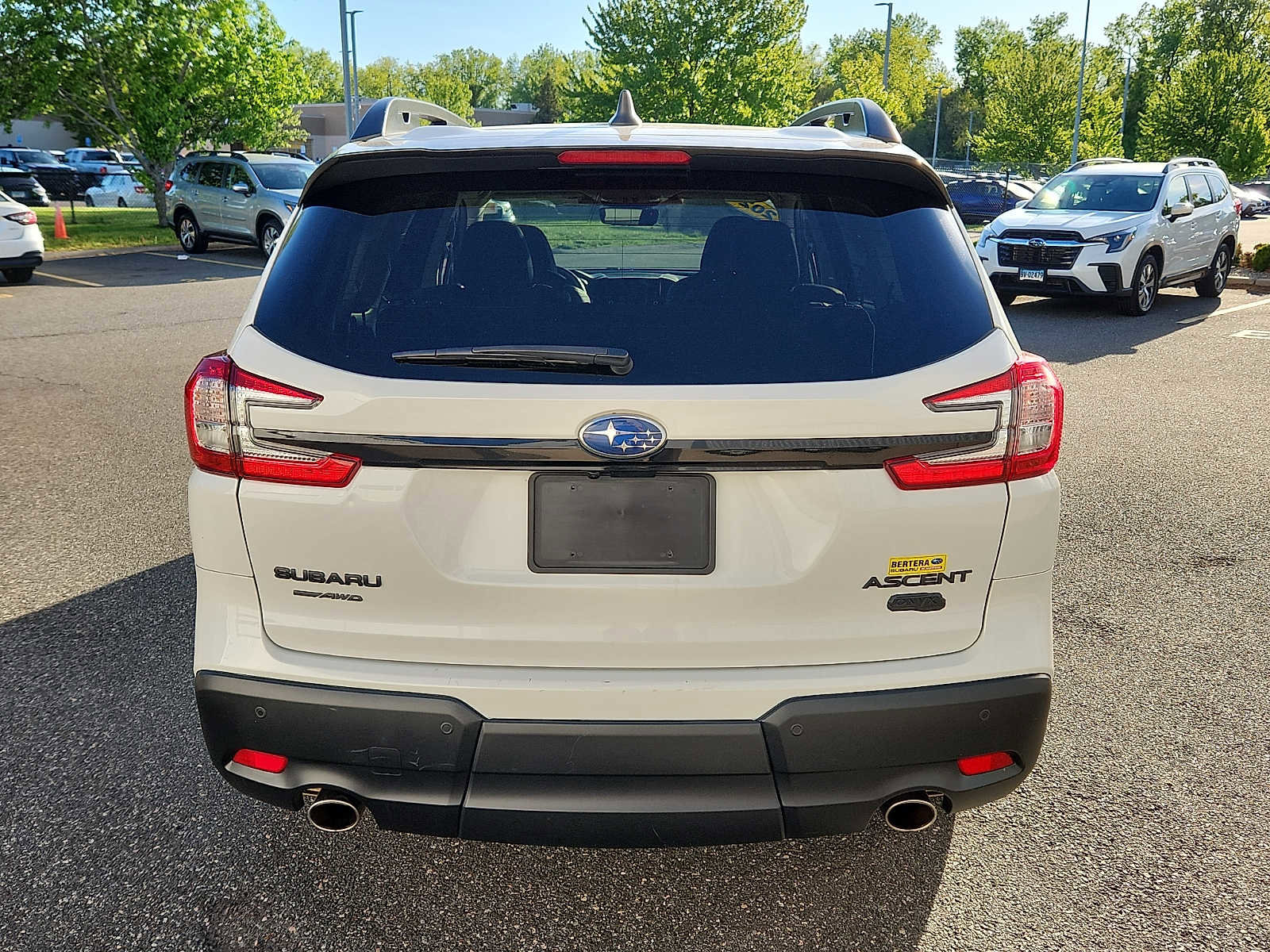 Used 2023 Subaru Ascent Onyx Edition AWD/4WD image 5